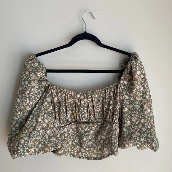 Green Floral Blouse - Picture 1 of 3